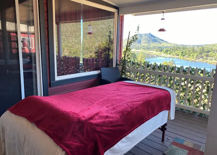 Quiet Mind Mountain Lodge, Retreat & Spa